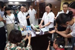 环绕“若何无效地科学分辨食物平安、若何指导